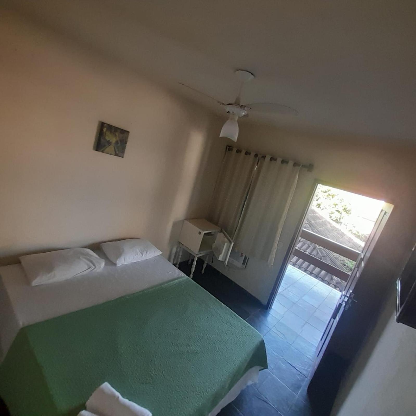 Miramar Inn *